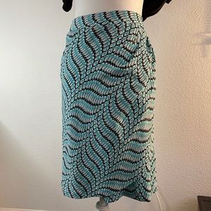 Business skirt teal white and black lined and flattering cut